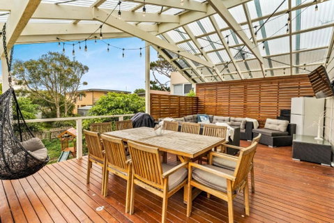 31 Corona Rd - Accommodation Guide 0