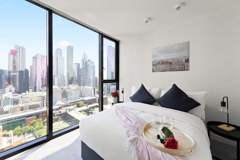 A Cozy 2BR Apt Near Melbourne Central City Views - Accommodation Asia 0
