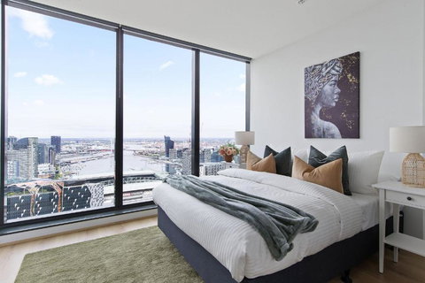 A Cozy 2BR Apt With Harbour Views FREE Parking - Accommodation Asia 0