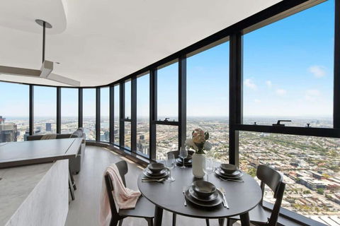 A Cozy 3BR Apt With Panoramic Views FREE Parking - Accommodation Guide 2