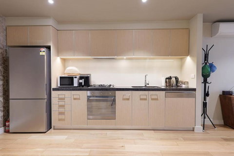 A Flagstaff Gardens Favourite - Accommodation Asia 3