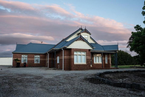 A Gem In Strathtulloh - Accommodation Asia 0