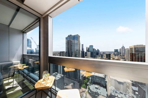 A Lovely 2BR Apt Near Southern Cross City Views - Accommodation Asia 0