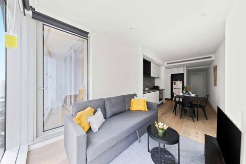 A Lux & Modern Apt Next To Southern Cross Station - Accommodation Guide 4