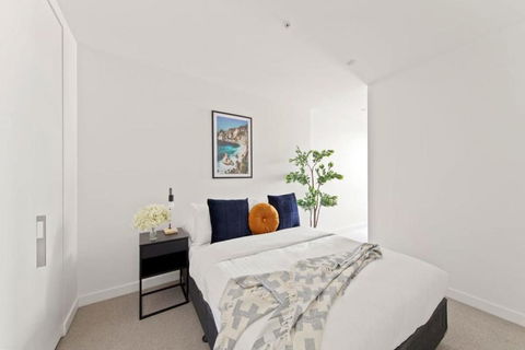 A Modern Apt Near Southern Cross With City Views - Accommodation Guide 2