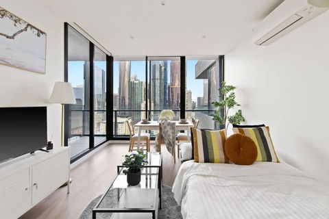 A Modern Apt Near Southern Cross With City Views - Accommodation Guide 4