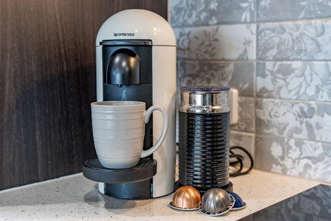 A Plus Location Views Games Balcony BBQ And Dining - Accommodation Asia 2