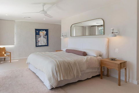 A Slice Of Paradise, Newly Transformed Avalon House With Breathtaking Views - Accommodation Guide 4