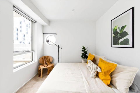 A Stylish 2BR Apt Next To Vic Market FREE Parking - Accommodation Guide 0