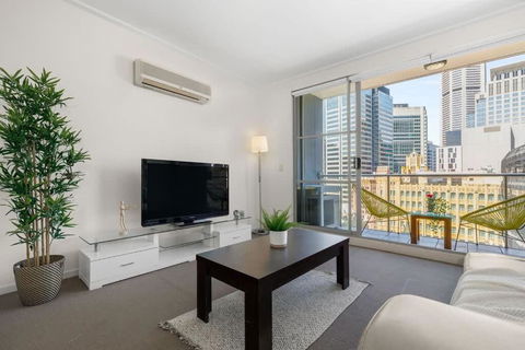 A Stylish Apt City Views Next To Darling Harbour - Accommodation Guide 0