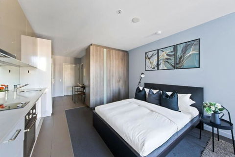 A Stylish & Comfy Studio Next To Southern Cross - Accommodation Guide 4
