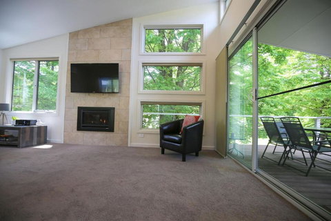 Aberdeen - Accommodation China 2