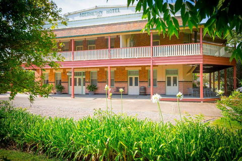 Abernethy House - Accommodation Guide 0