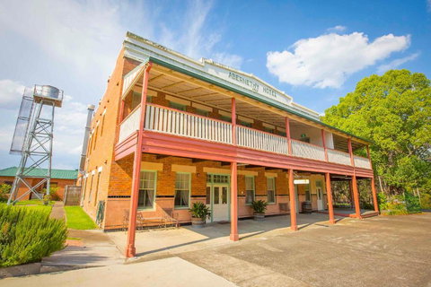 Abernethy House & Cottage - Accommodation China 2