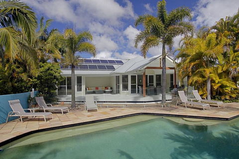 A Perfect Stay - Abode At Byron - Accommodation Guide 0