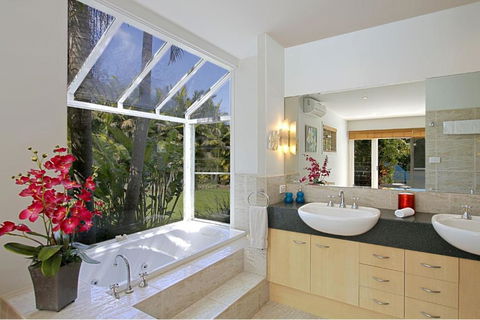 A Perfect Stay - Abode At Byron - Accommodation Guide 2
