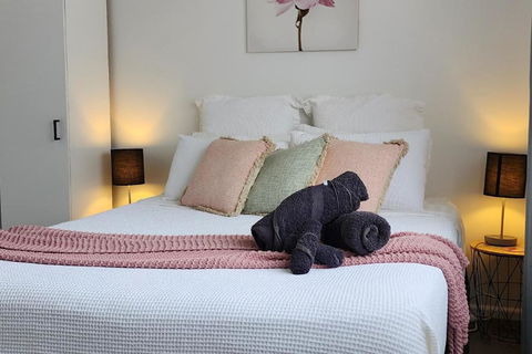 Abode On Market In The Heart Of Woolgoolga - Accommodation Guide 2
