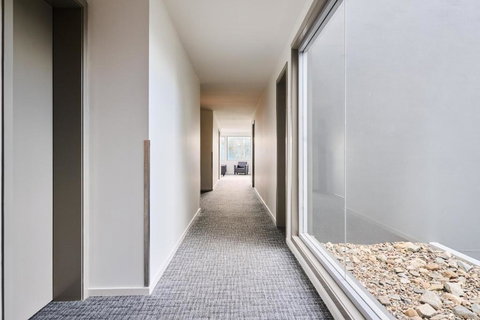 Abode Gungahlin - Accommodation China 2