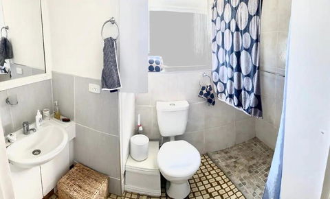 Absolute Beachfront Main Beach Gold Coast - Accommodation Guide 1