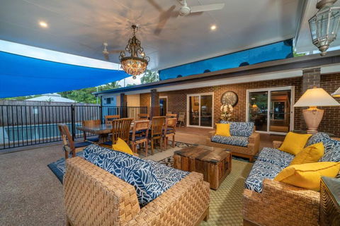 Absolute Beachfront WongaBelle- Pet Friendly - Accommodation Guide 3