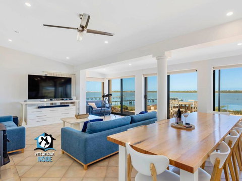 Absolute Water Frontage W/ Jetty + Boat Ramp - Accommodation China 0