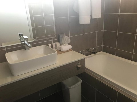 Acacia Motor Lodge - Accommodation Asia 3