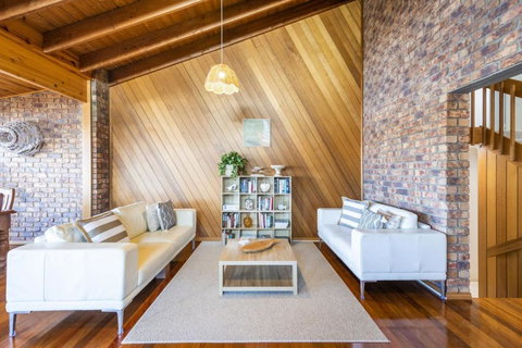 Acacia Shores - Waterfront - Accommodation Asia 4