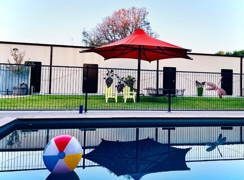 Adelphi Apartments 1 Or 1A - Accommodation Asia 0