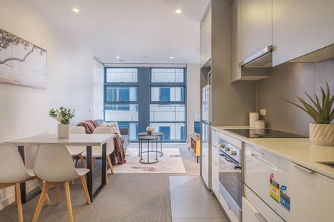 Adjacent To Flagstaff Gardens 1br In Cbd Melboure - Accommodation Asia 3