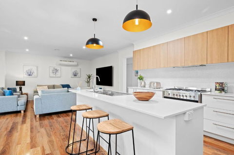 Aerial Beach House 2 - Accommodation Guide 3