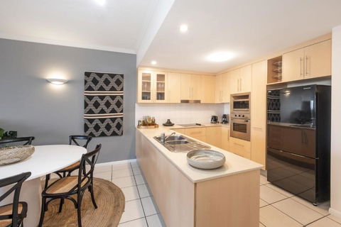 Afternoon Delight - Accommodation Guide 2