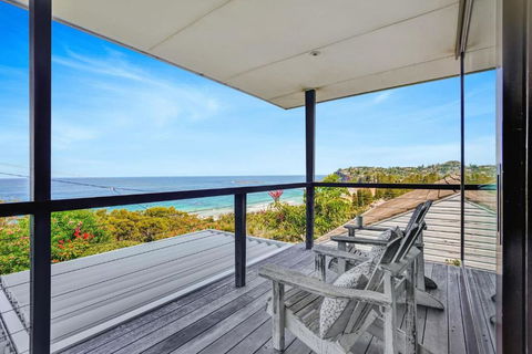 Agave Newport - Accommodation Guide 2