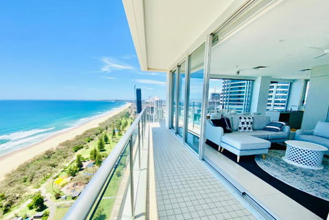 Air On Broadbeach Beachfront 2Level Stunning Apartment With 180 Degree Views - Accommodation Asia 1