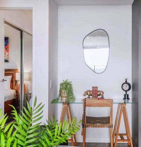 Above Brisbane King Suite With Rooftop Pool Deck - Accommodation China 4