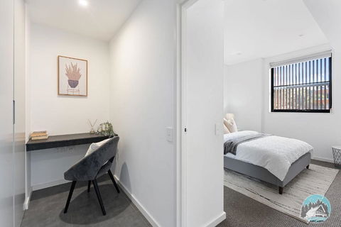 Aircabin - Epping - Modern Comfy - 1 Bed Apt - Accommodation Guide 4