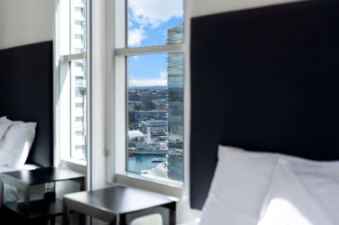 AirCabin - Sydney CBD - Best Location -1 Bed Apt - Accommodation Guide 3