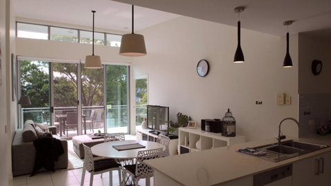 Aircon, Nespresso, Wine - Accommodation Asia 1