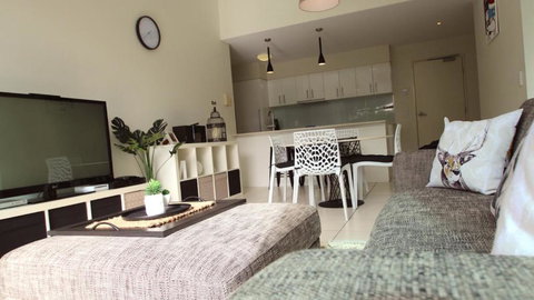 Aircon, Nespresso, Wine - Accommodation Asia 0