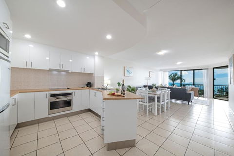 Airlie Horizon - Accommodation Guide 0