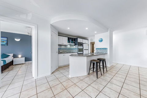 Airlie Ocean Paradise - Accommodation Guide 3