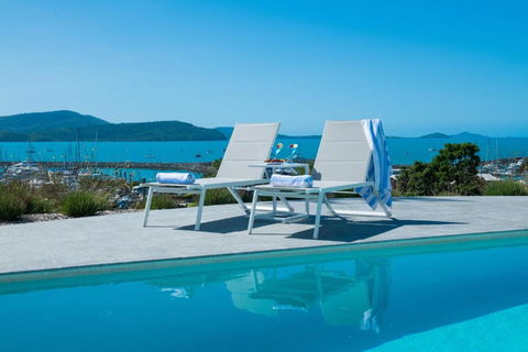 Airlie On Airlie - Accommodation Guide 0