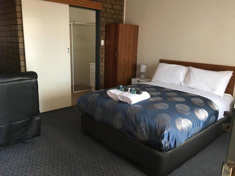 Airport Whyalla Motel - Accommodation China 1