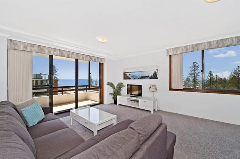 Akuna 18 6 Joffre Street - Accommodation Guide 0