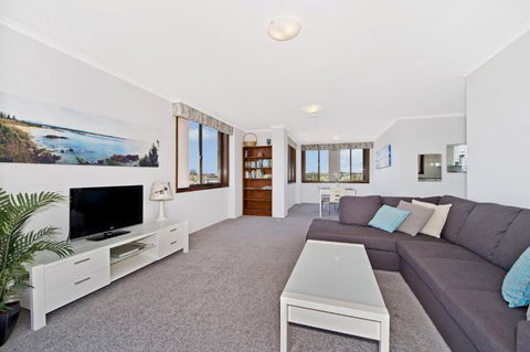 Akuna 18 6 Joffre Street - Accommodation Guide 3