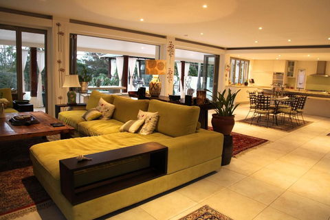 Alaya Verde Bed & Breakfast - Accommodation Guide 1