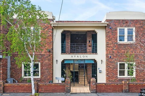 Albert Park Art Deco Gem Sleeps 5 Bevan 4 - Accommodation Guide 0