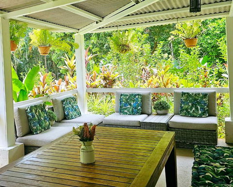 Alena Star House, Eco Retreat With Pool, Prime Position - Accommodation Guide 4