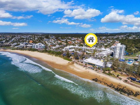 Alex Heads Beachfront Resort 2 Bedroom Apartment - Accommodation Guide 1