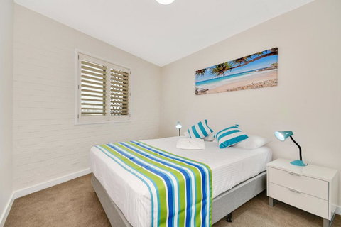 Alex Beach Apt Bilgola4 - Accommodation Asia 1