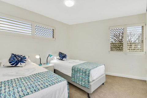 Alex Beach Apt Bilgola4 - Accommodation Asia 4